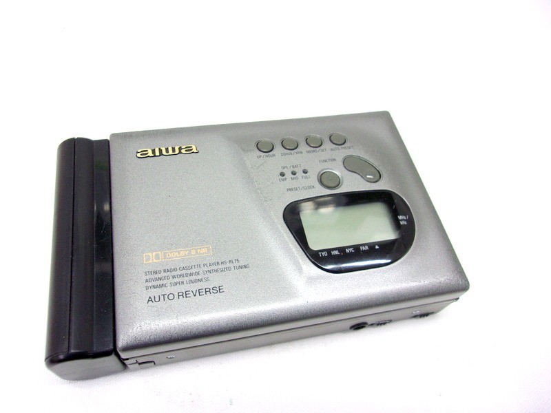 1000円スタート カセットプレーヤー aiwa アイワ Model HS-RL75