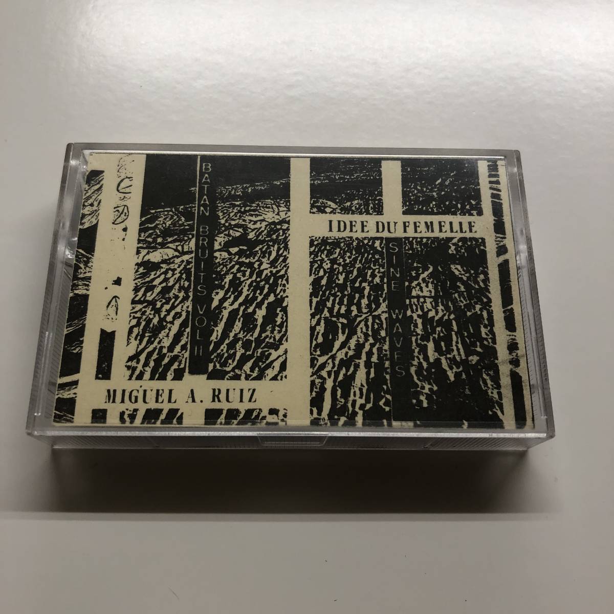 驚きの破格値，驚きの破格値，HOT Miguel A. Ruiz / Idee Du Femelle Batan Bruits Vol.II / Sine Waves TO4 ノイズ Toracic Tapes(その他)｜売買されたオークション情報、yahooの商品情報をアーカイブ公開 - オークファン その他