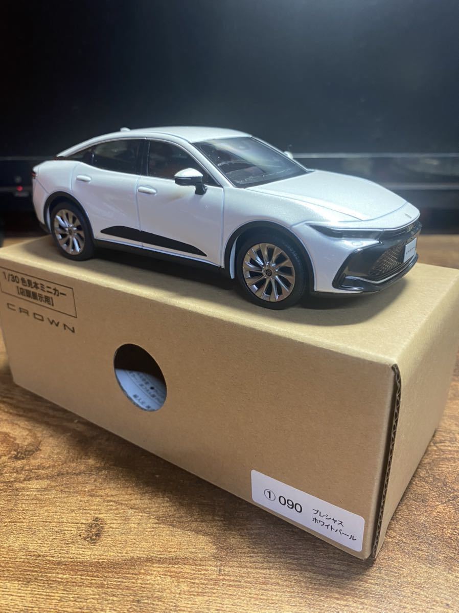 2026，送料無料 1/30 トヨタ 新型クラウンクロスオーバー CROSSOVER RS 専用色 カラーサンプル 非売品 ソリットカラー6色(トヨタ)｜売買されたオークション情報、yahooの商品情報をアーカイブ公開 - オークファン トヨタ