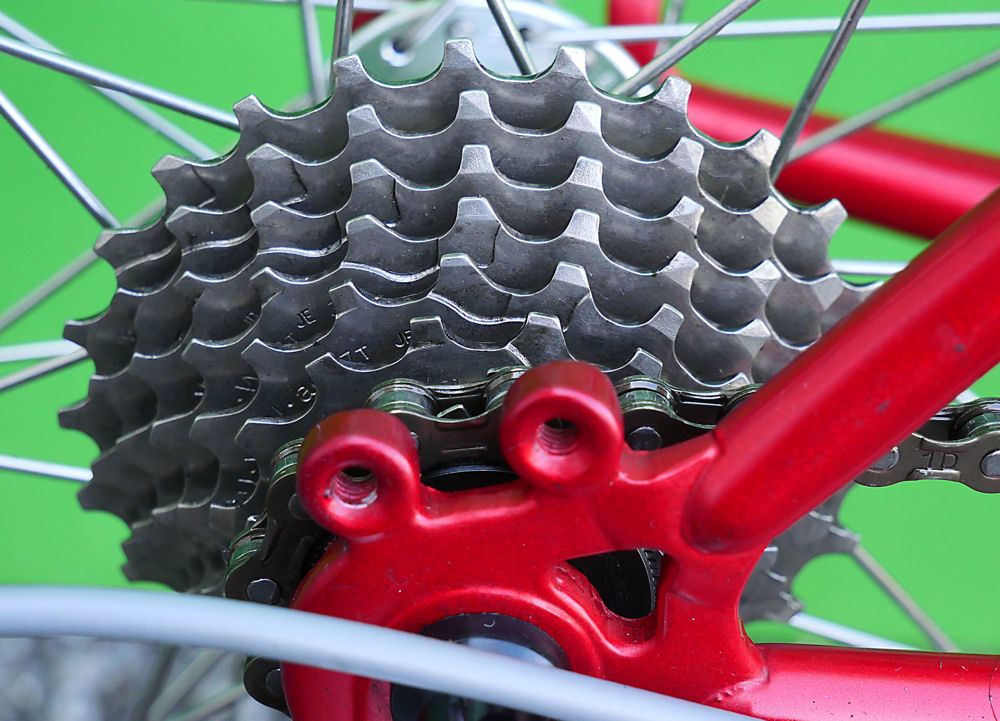 FUJI(STRATOS)ストラトス)タイヤ新品)ほぼ綺麗)700C(Shimano 8速