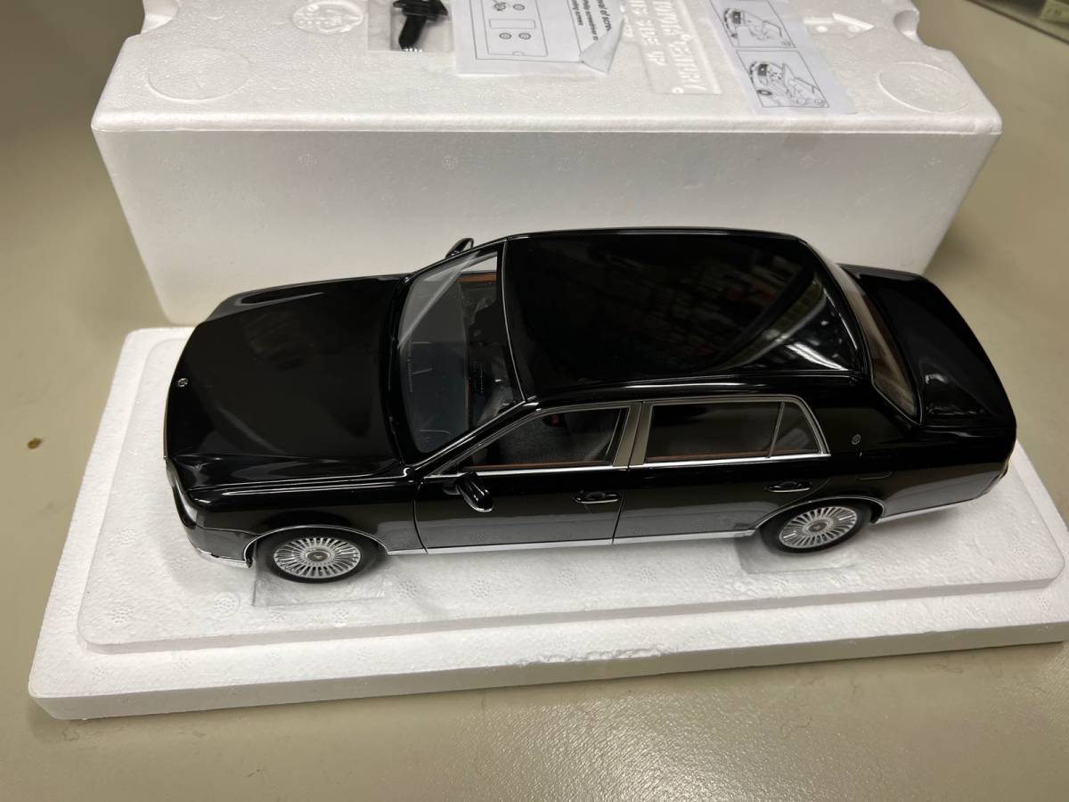 オートアート 1/18 78762 トヨタ センチュリー 神威 エターナル