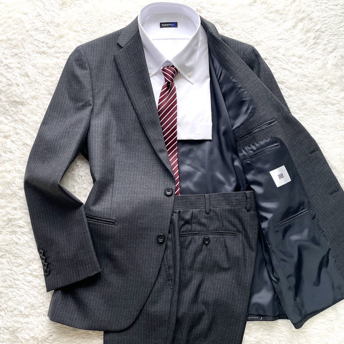 未使用SUIT SELECT スーツセレクト【紳士の佇まい】BB6 Lサイズ相当 スーツセットアップ グレー ストライプ 総裏 3B 段返り ウール SELECT SUIT スーツセレクト SELECTION｜6WAYスーツ｜スーツセレクト｜ショップ SELECT◇スーツ&frasl;Y6&frasl;ウール&frasl;GRY&frasl;ストライプ&frasl;BLK1707 WEB限定&frasl;OUTLET発送在庫ありRBC年間ノーカラー1釦