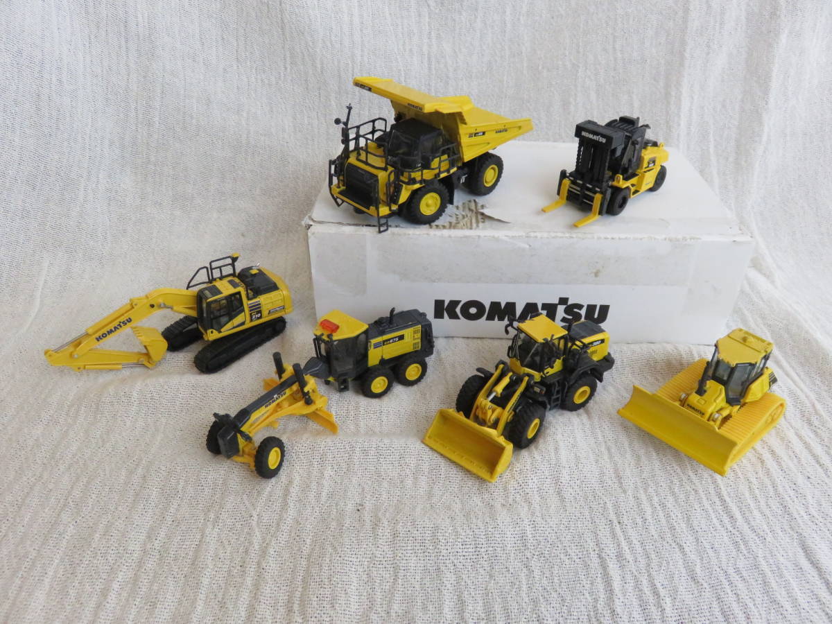 KOMATSU 建機 コマツ ミニチュア avance 9464☆コマツ 油圧ショベル