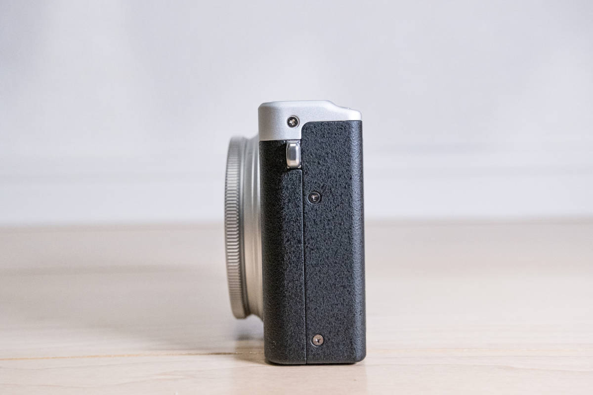 極美品】FUJIFILM XQ2 【公式通販】