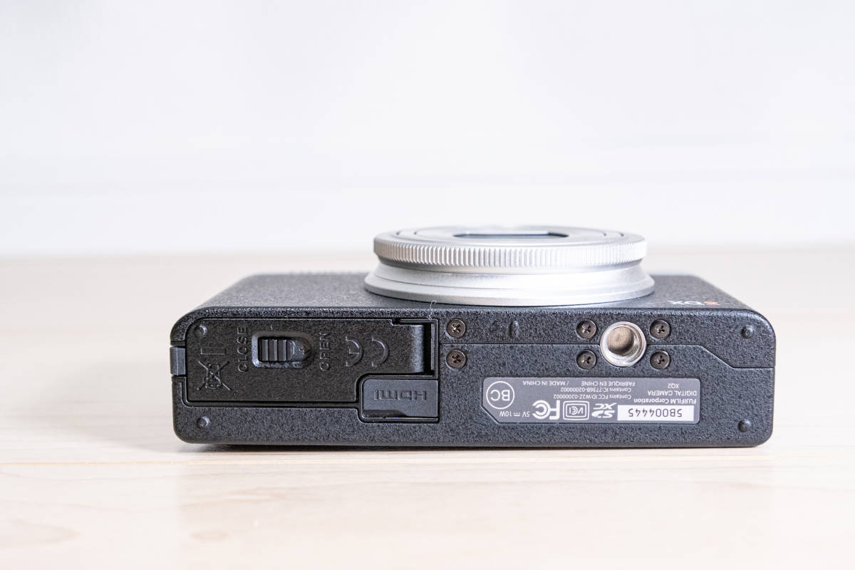 極美品】FUJIFILM XQ2 【公式通販】