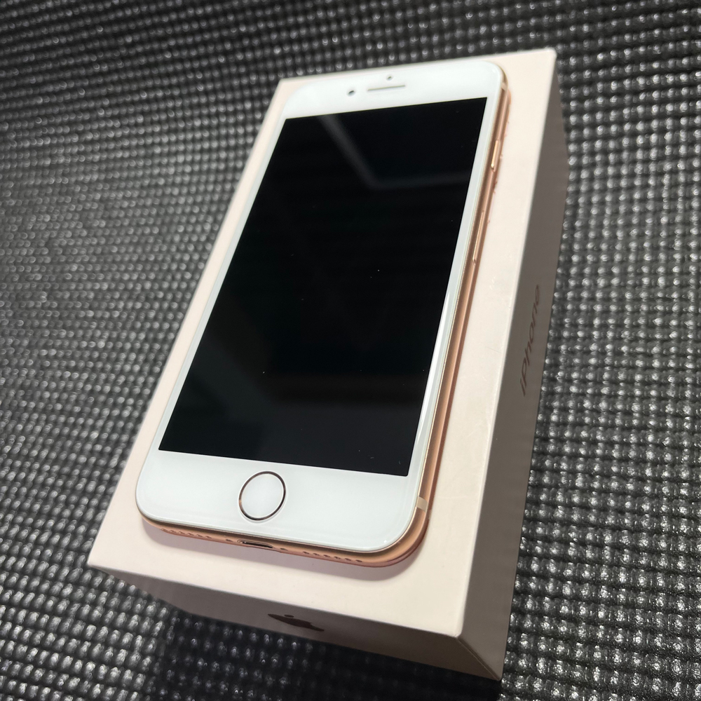 Apple iPhone 8 SIMフリー ゴールド 64GB 箱付き美品 MQ7A2J/A iPhone