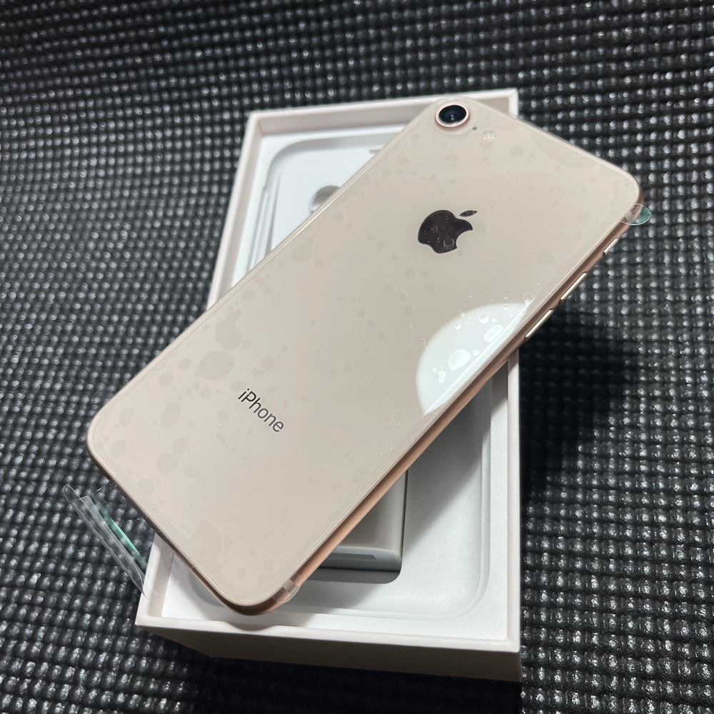 Apple iPhone 8 SIMフリー ゴールド 64GB 箱付き美品 MQ7A2J/A iPhone