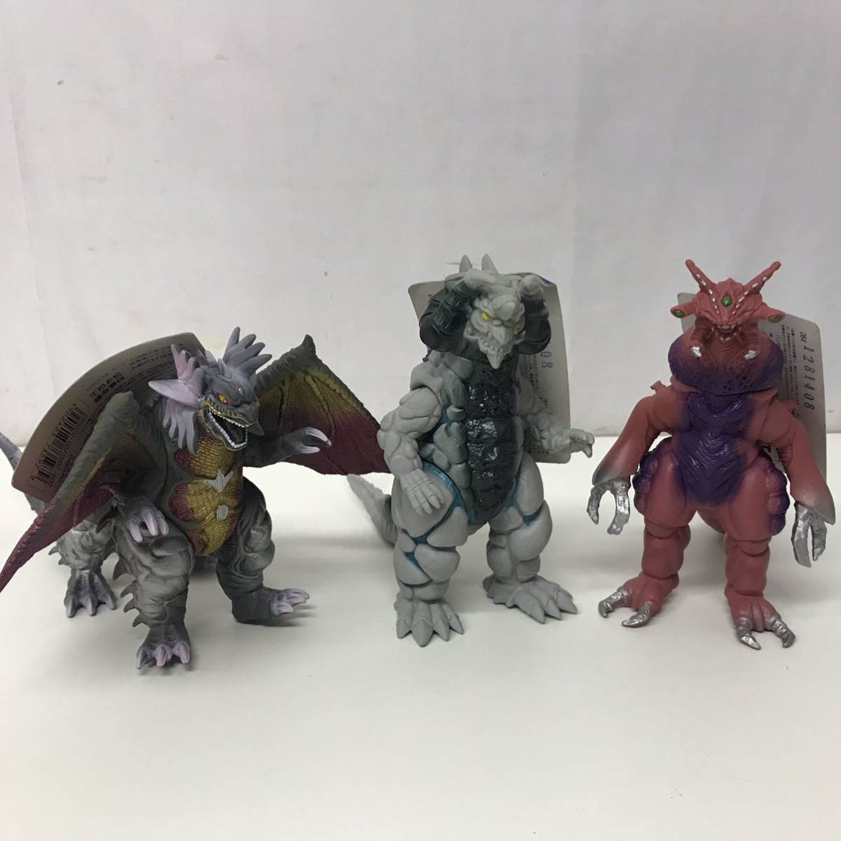 約20点まとめ売り タグ付 ウルトラマン 怪獣 宇宙人 ウルトラ怪獣