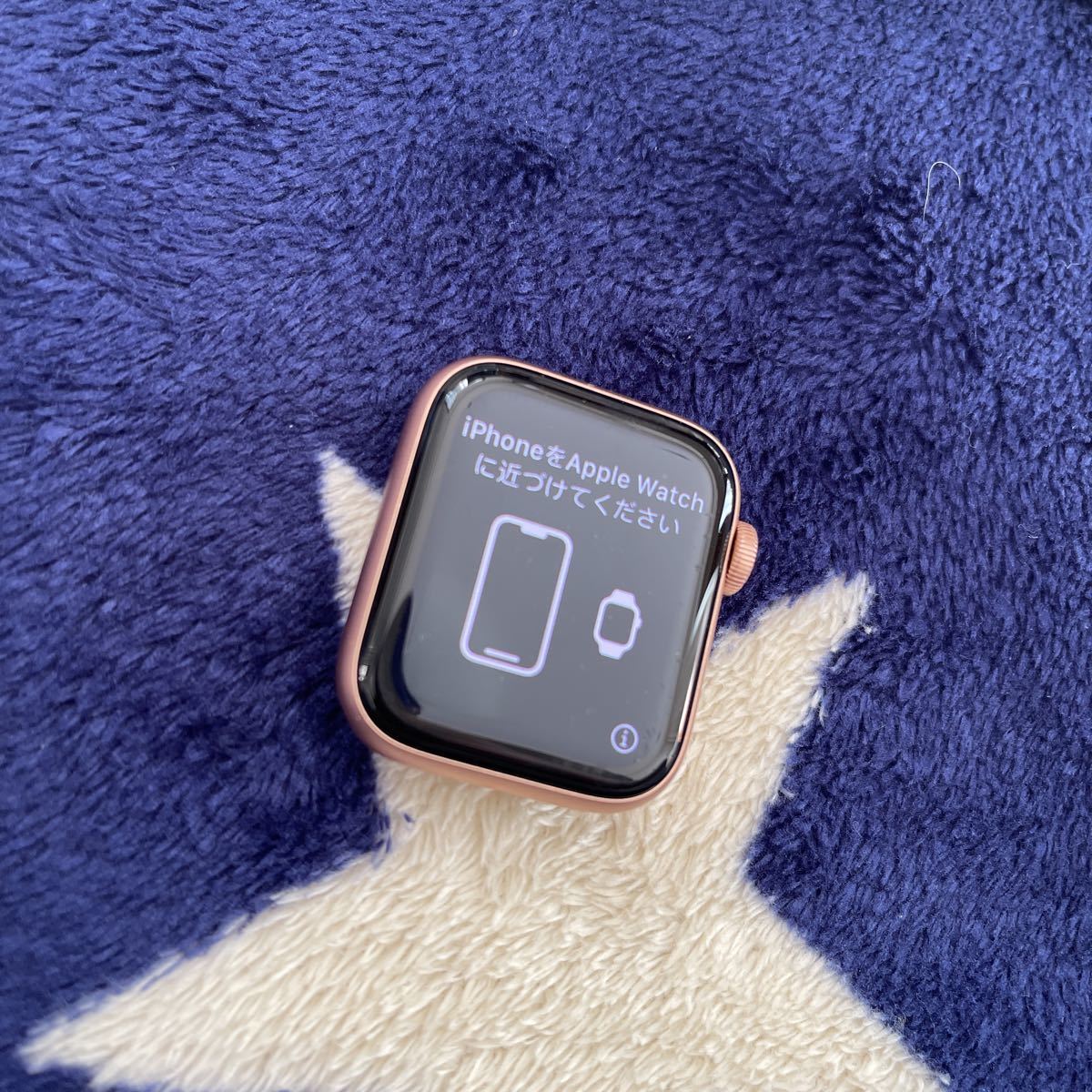 apple watch SE 40mm GPSモデル　美品　完動品 Apple Watch SE 第二世代 美品 値下げ