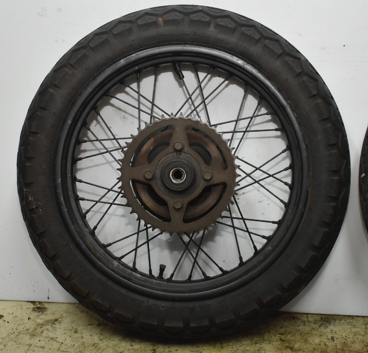 スズキ グラストラッカー NJ47A 前後 ホイール 【Fx2】A-162 グラス