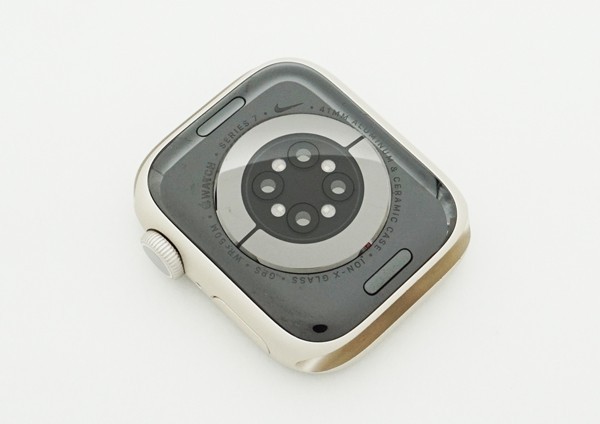◇【アップル】AppleWatch Nike Series7 41mm GPS スターライトアルミニウム Nikeスポーツバンド MKN33J/A Apple Watch Nike Band Sport 7（GPS