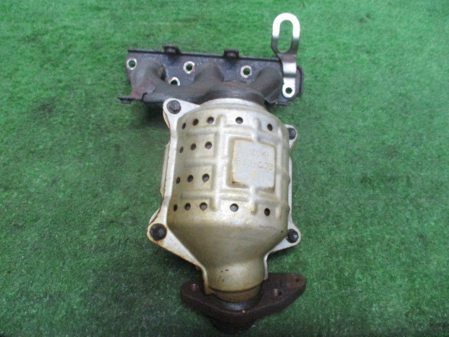 スズキ アルト 触媒 K6A エキマニ HA24V HA24 ショクバイ 85G-C03 刻印