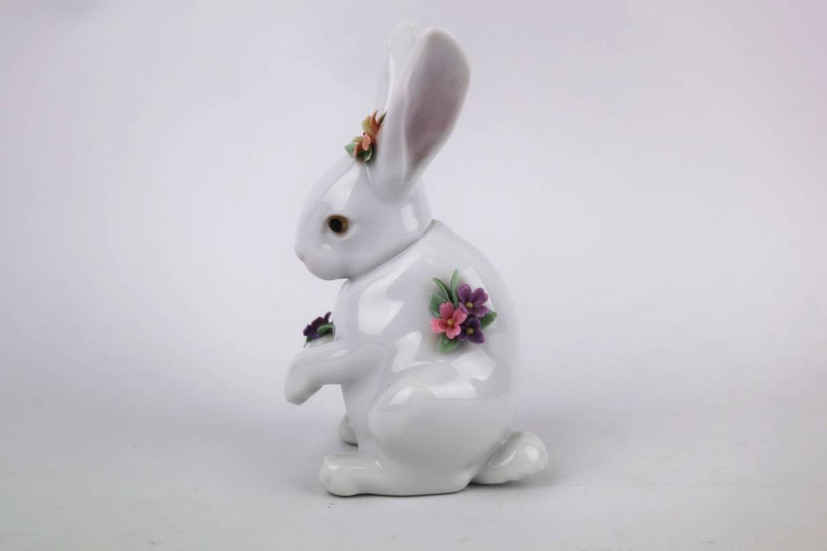 リヤドロ LLADRO 花飾りの白うさぎ MADE DAISA SPAIN IN 花飾りの白ウサギ