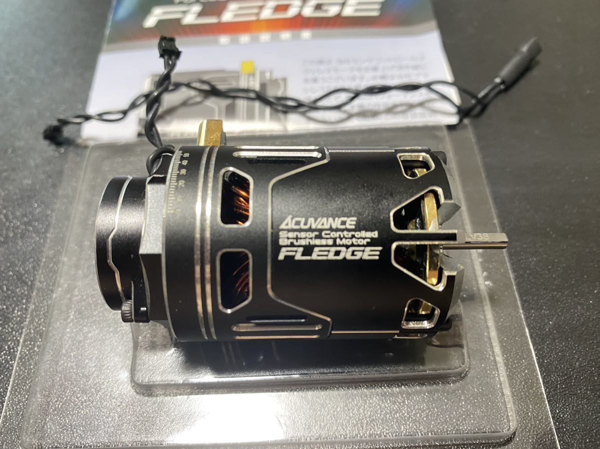 ACUVANCE FLEDGE アキュバンス アキュヴァンス (再生産)FLEDGE (FAN