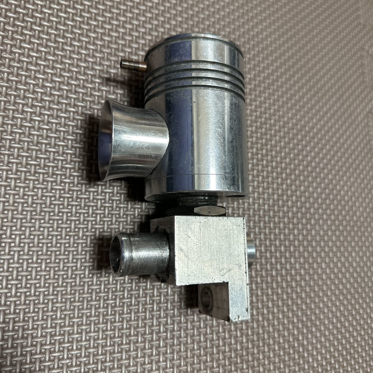 【新作登場，送料無料】テイクオフ プッシュンR ブローオフバルブ スズキ ワゴンR MC21S アルトワークスHA22S kei HN21S K6A ターボ(その他)｜売買されたオークション情報、yahooの商品情報をアーカイブ公開 - オークファン スズキ用