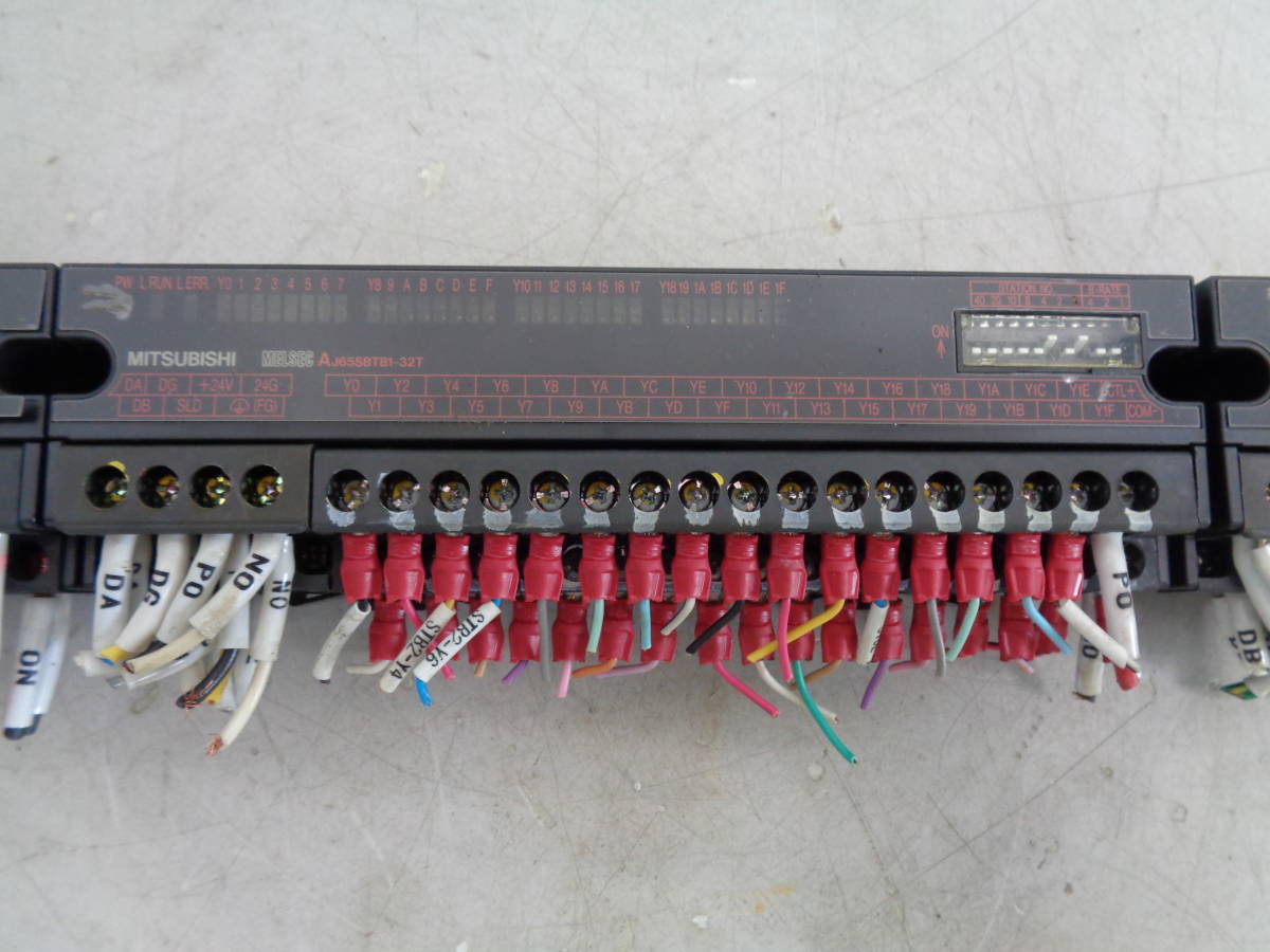MK6320 三菱電機 ネジ端子台 入力ユニット AJ65SBTB1-32D / AJ65SBTB 