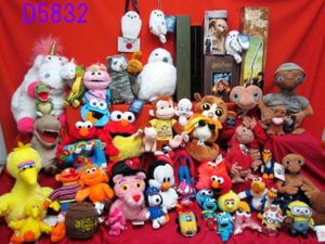 Usj ぬいぐるみの値段と価格推移は 1 596件の売買情報を集計したusj ぬいぐるみの価格や価値の推移データを公開