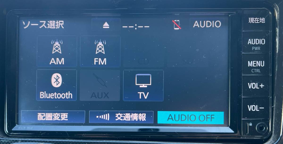 トヨタ純正SDナビNSCN-W68 2018年秋版 本体と説明書のみ 中古品(トヨタ