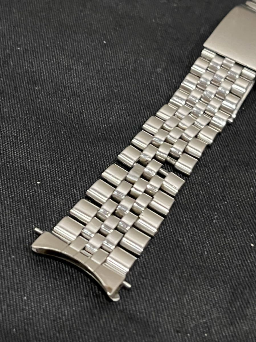 f1066144742.3