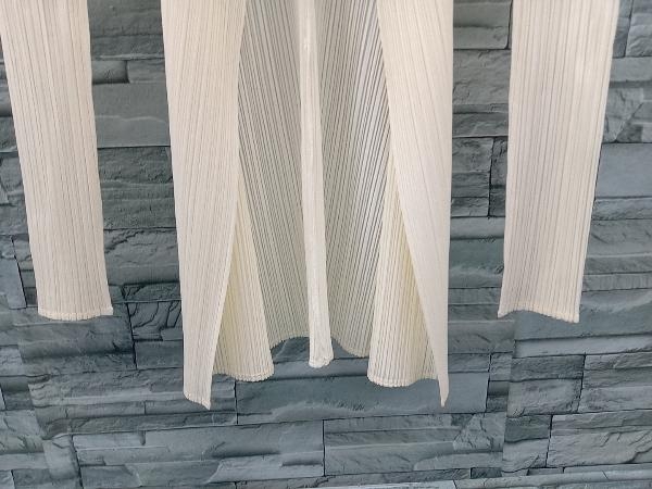 PLEATS PLEASE/長袖カーディガン/PP04-J0607/ISSEY MIYAKE/プリーツ
