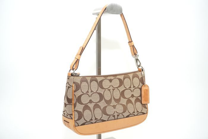 得価，お買い得 1円 極 COACH コーチ アクセサリーポーチ ラージシグネチャー キャンバス レザー ベージュ系 6094 ハンドバッグ ミニ(ハンドバッグ)｜売買されたオークション情報、yahooの商品情報をアーカイブ かばん、バッグ