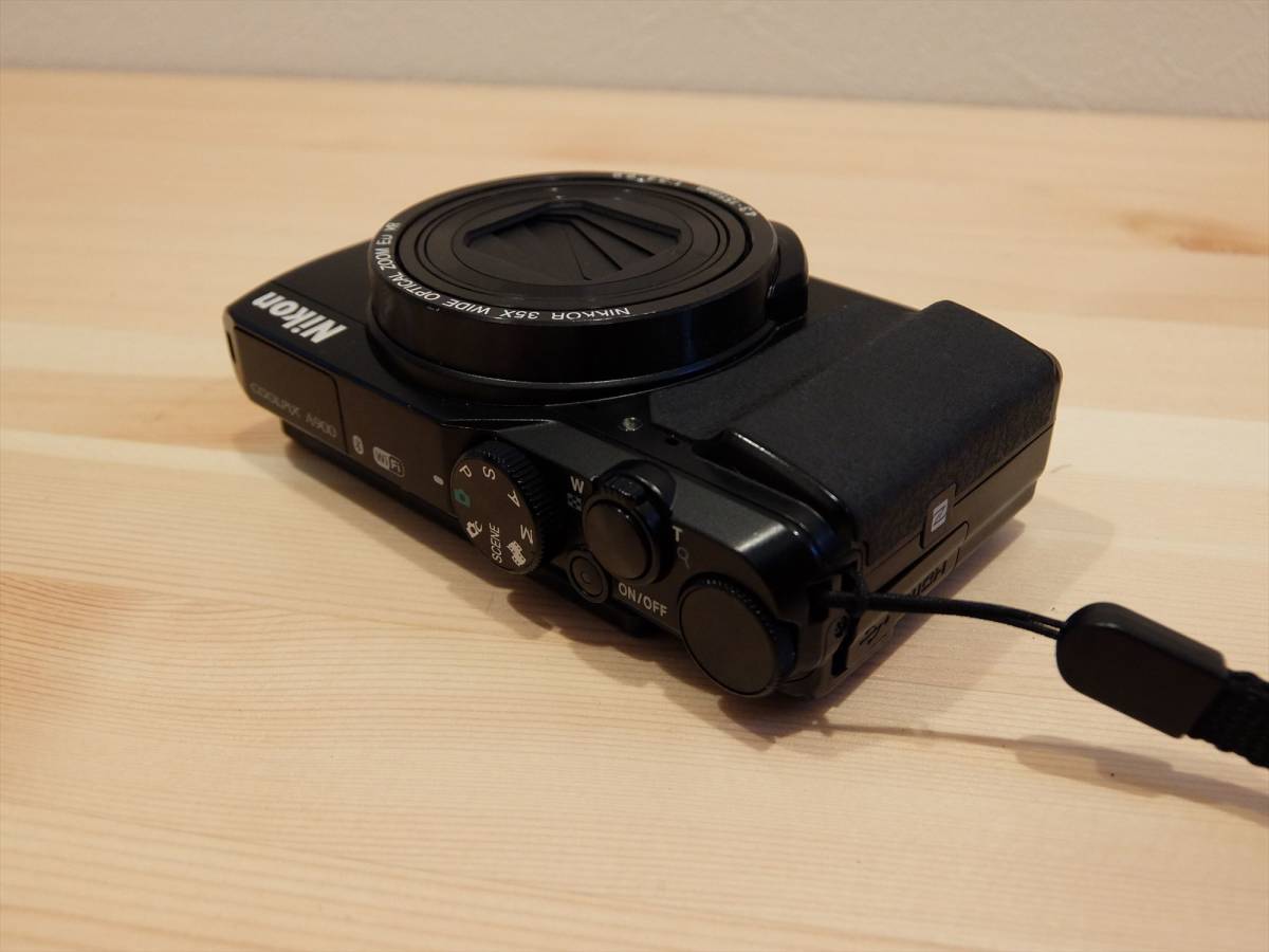 A900 COOLPIX ニコン Nikon シルバー コンパクトデジタルカメラ 中古 