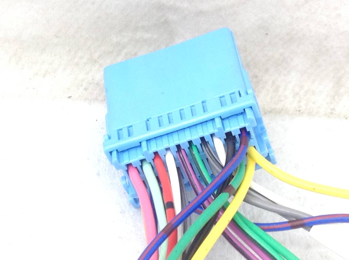 ホンダ　スズキ 20P 電源取り出しカプラー　チューンナップウーハーの取付に便利 定形外OK　即決品 RR-6748_6