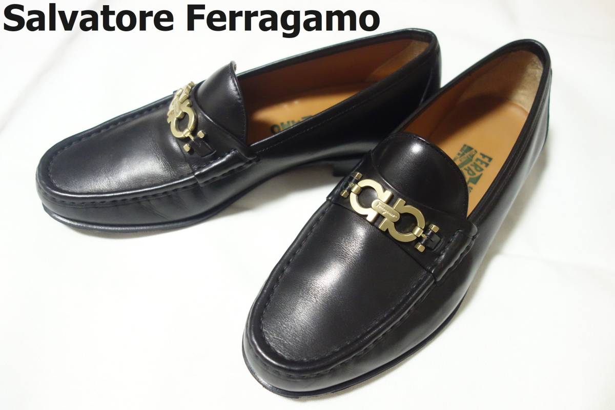 超激得，定番人気 着用1度 同様 イタリア製 正規品 Salvatore Ferragamo サルバトーレフェラガモ 金ガンチーニ 本革 レザーローファー 27cm(男性用)｜売買されたオークション情報、yahooの商品情報をアーカイブ公開 - 靴