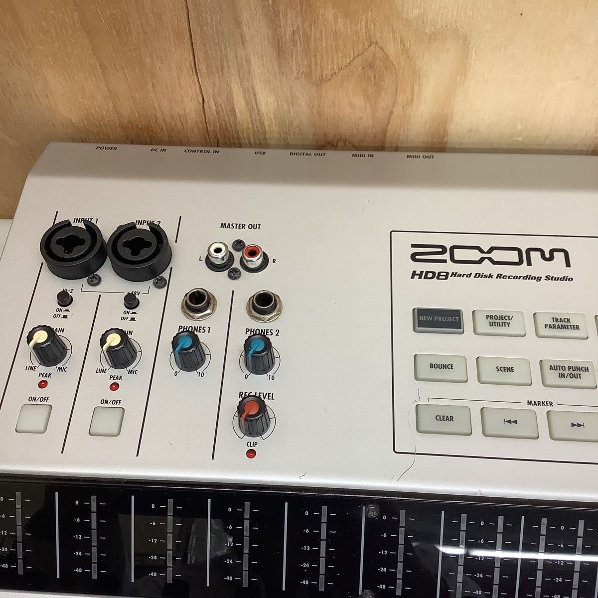 【状態良好】DHM 100グレート・レコーディングス ZOOM MRS-8 HD8 レコーディングスタジオ 2点まとめて 現状品 通電のみ
