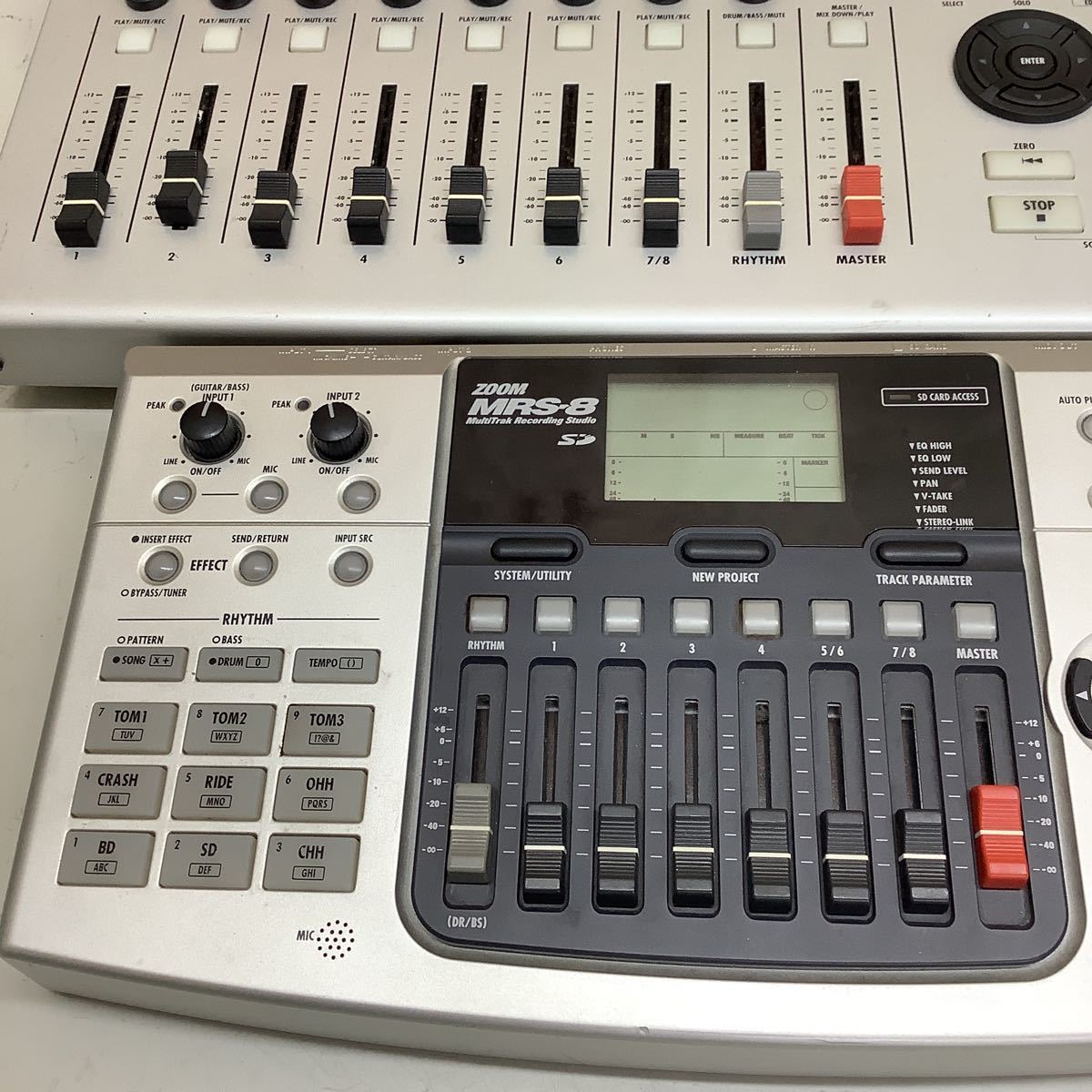 ZOOM MRS-8 HD8 レコーディングスタジオ 2点まとめて 現状品 通電のみ