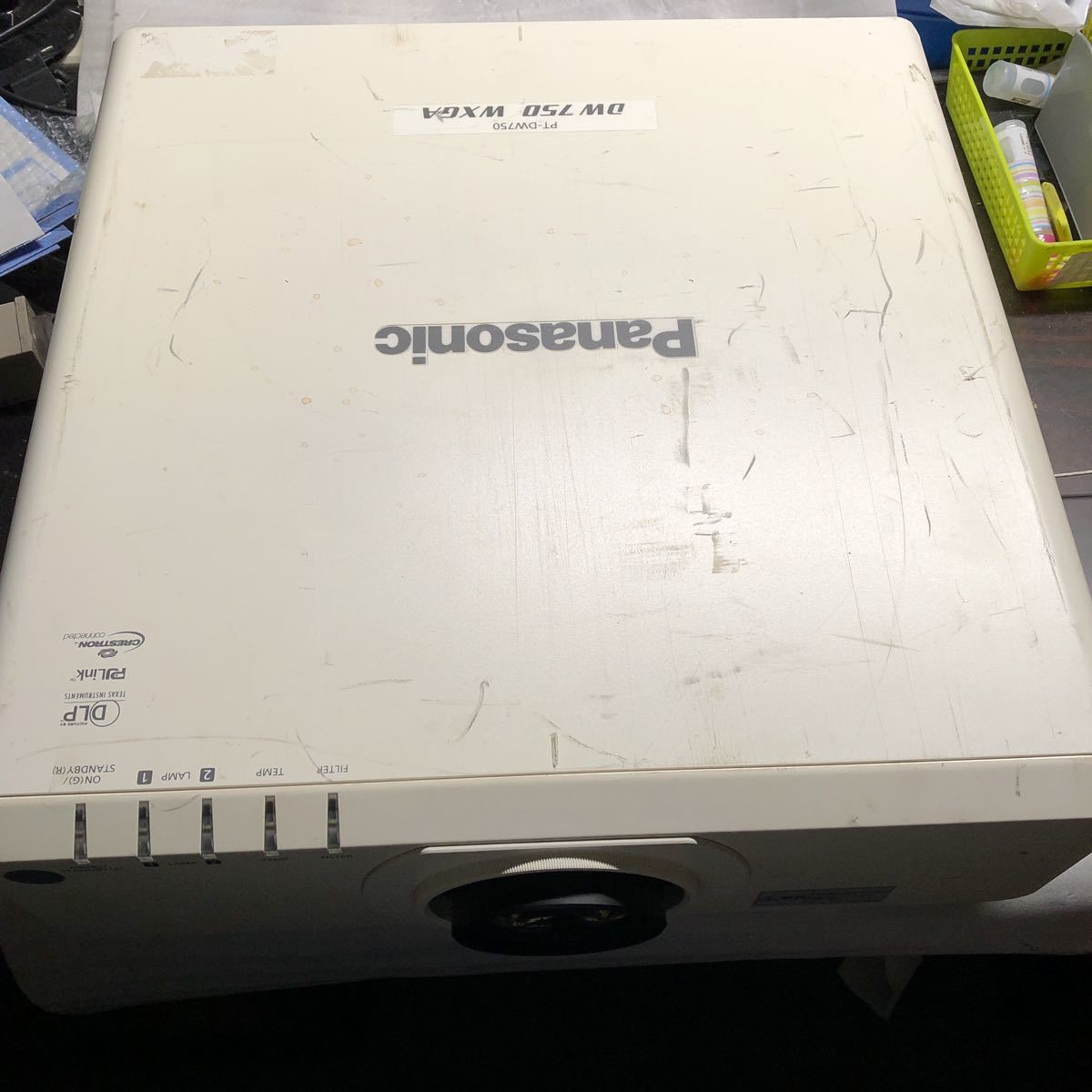 プロジェクター Panasonic PT-DW750JW Panasonic PT-DW750JW
