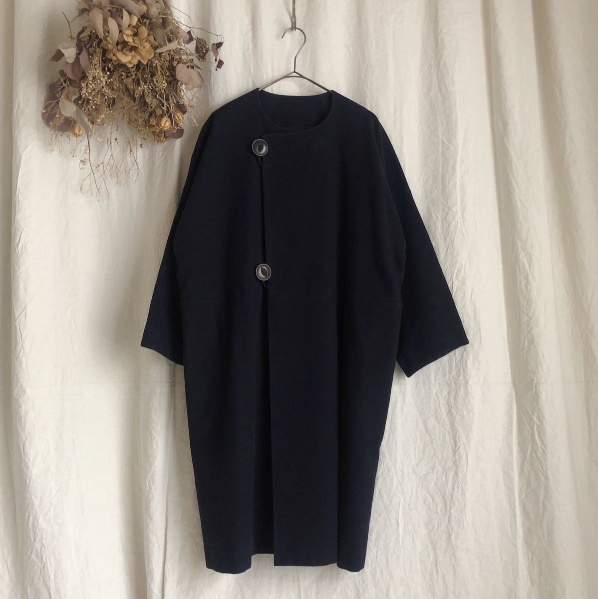 定番，品質保証 ARTS&SCIENCE アーツ&サイエンス cotton&times;wool no no collar coat navy コットンウール ノーカラーコート(Mサイズ)｜売買されたオークション情報、yahooの商品情報をアーカイブ公開 - オークファン Mサイズ