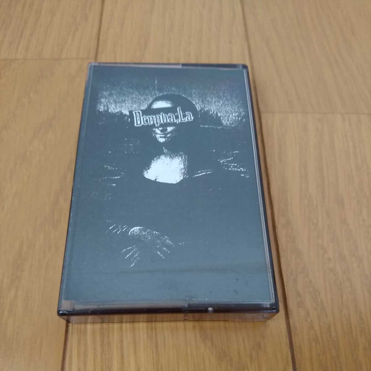 V系新時代の筆頭格＜Azavana＞、最新アーティスト写真解禁＆新曲 DETH