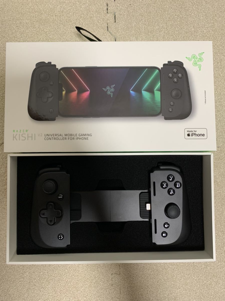 Razer レイザー Kishi V2 for iPhone モバイルゲーミングコントローラー Lightning接続 Razer Kishi V2 iPhone中古 razer Lightning