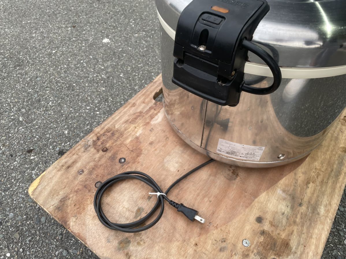 ■中古品 象印電子ジャー THS-C60A 保温ジャー 6Ｌ 2012年 460ｘ380ｘ320ｍｍ 作問題なし ■ 象印 6.0L 業務用 保温ジャー W470×D380×H310mm ths-c60aの通販