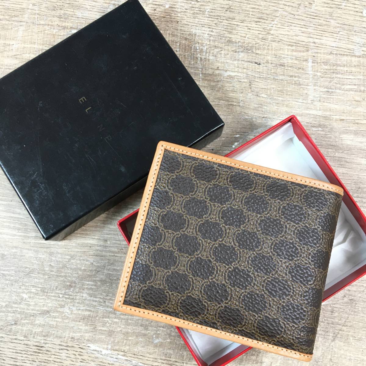 良品 CELINE セリーヌ マカダム柄 二つ折り財布 PVC×レザー ブラウン