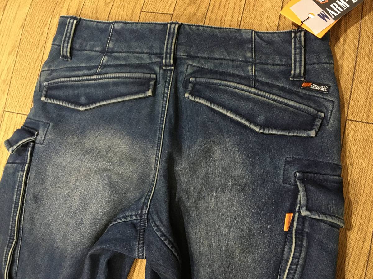 展示品 HYOD D3o 秋冬対応商品 裏地フリース ストレッチカーゴジーンズ Mサイズ(表記30）ウエスト幅76-78cm 身長166-172cm D3o膝パッド付き HYOD D3O 裏地フリース ストレッチジーンズ ナイロン素材ストレッチ ライディング