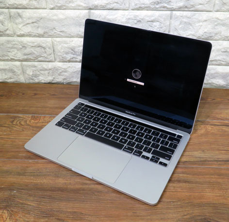 ★≪ジャンク品≫MacBookPro13 Ci-??G/16G 起動x[t22102703]