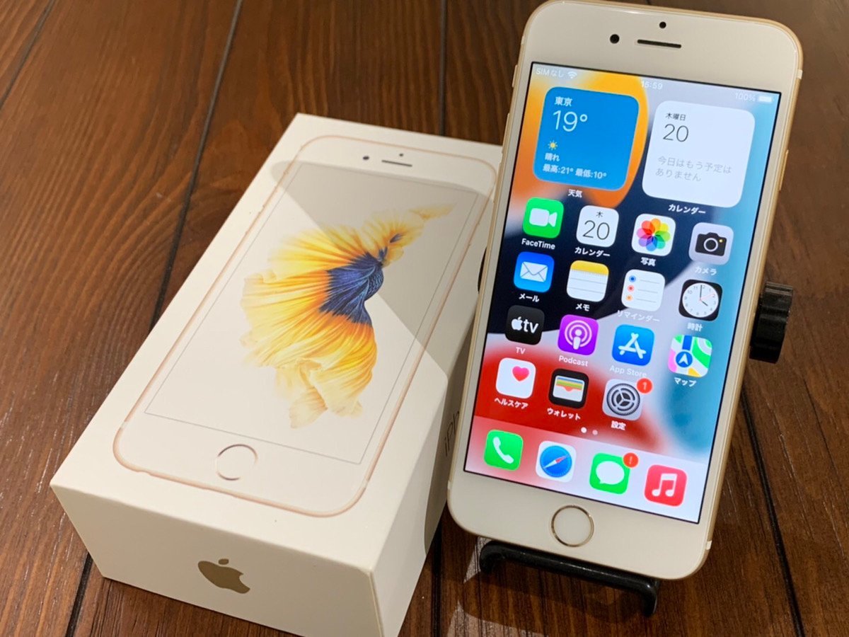 中古】SIMロック解除済み Apple iPhone6s 32GB MK112J/A A1688