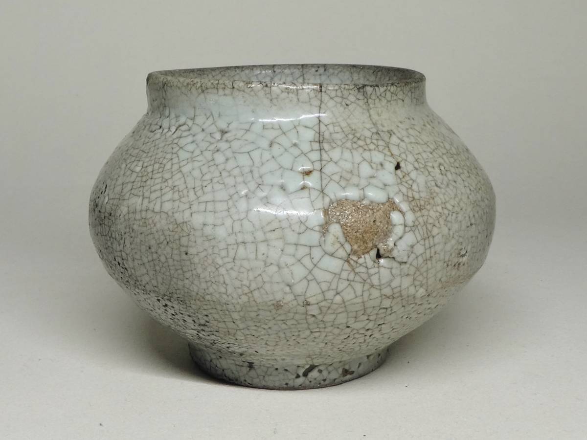 李朝茶碗 李朝 堅手茶碗（1392–1897 CE） | 入蘆花（ロカニイル）
