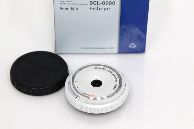 セール，本物保証 極 ｜オリンパス BCL-0980 フィッシュアイ ボディキャップレンズ ホワイト 9mm F8 &gamma;A1723-2D4(オリンパス)｜売買されたオークション情報、yahooの商品情報をアーカイブ公開 - オークファン オリンパス