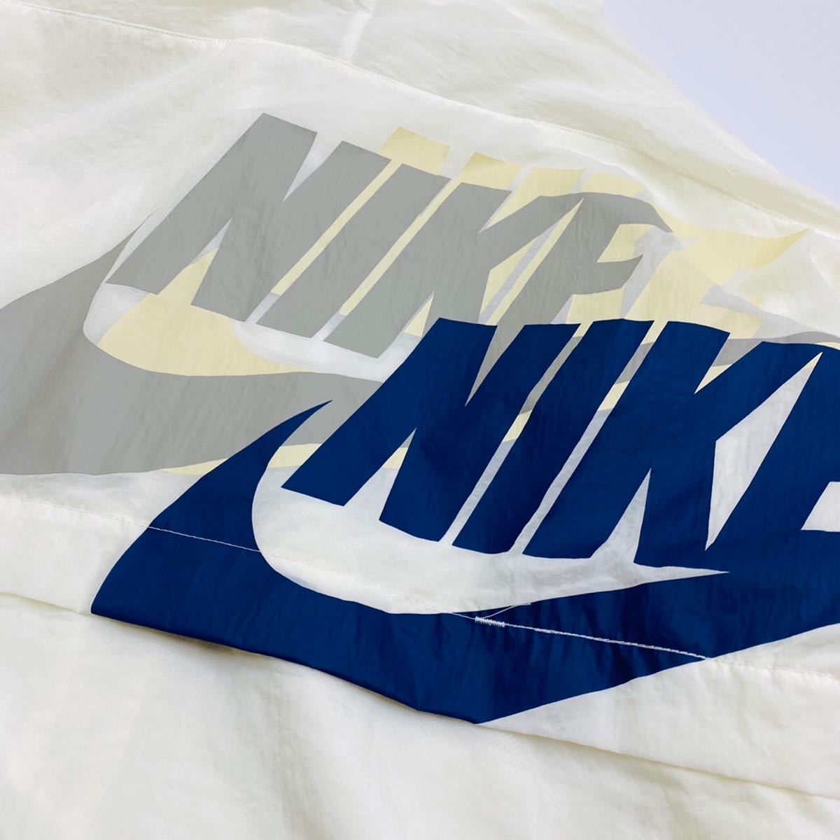 NIKE ナイキ ナイロン ジャケット パーカー DV3313-133 白 XL