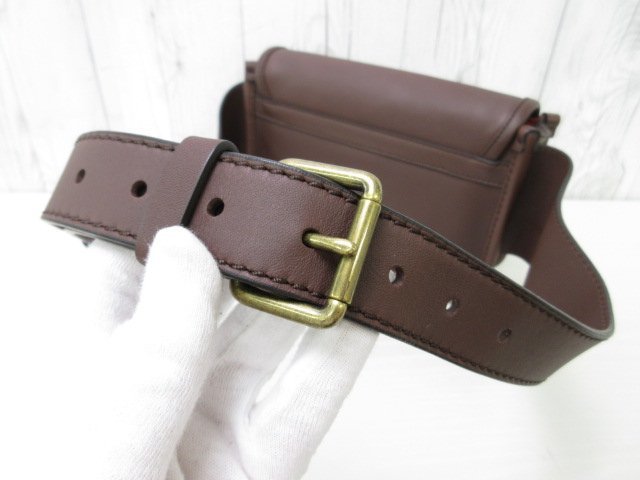 極美品 新品同様 COACH コーチ レガシー ボディバッグ ウエストポーチ