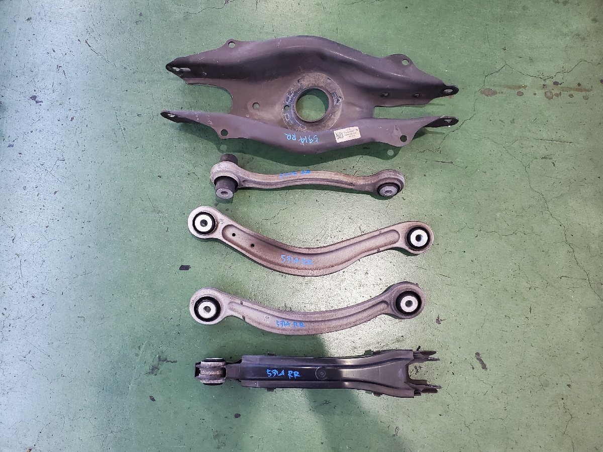 ● ロアアーム アッパーアーム セット リア 右 ベンツ Eクラス E220D W213 セダン LDA-213004C 2016y