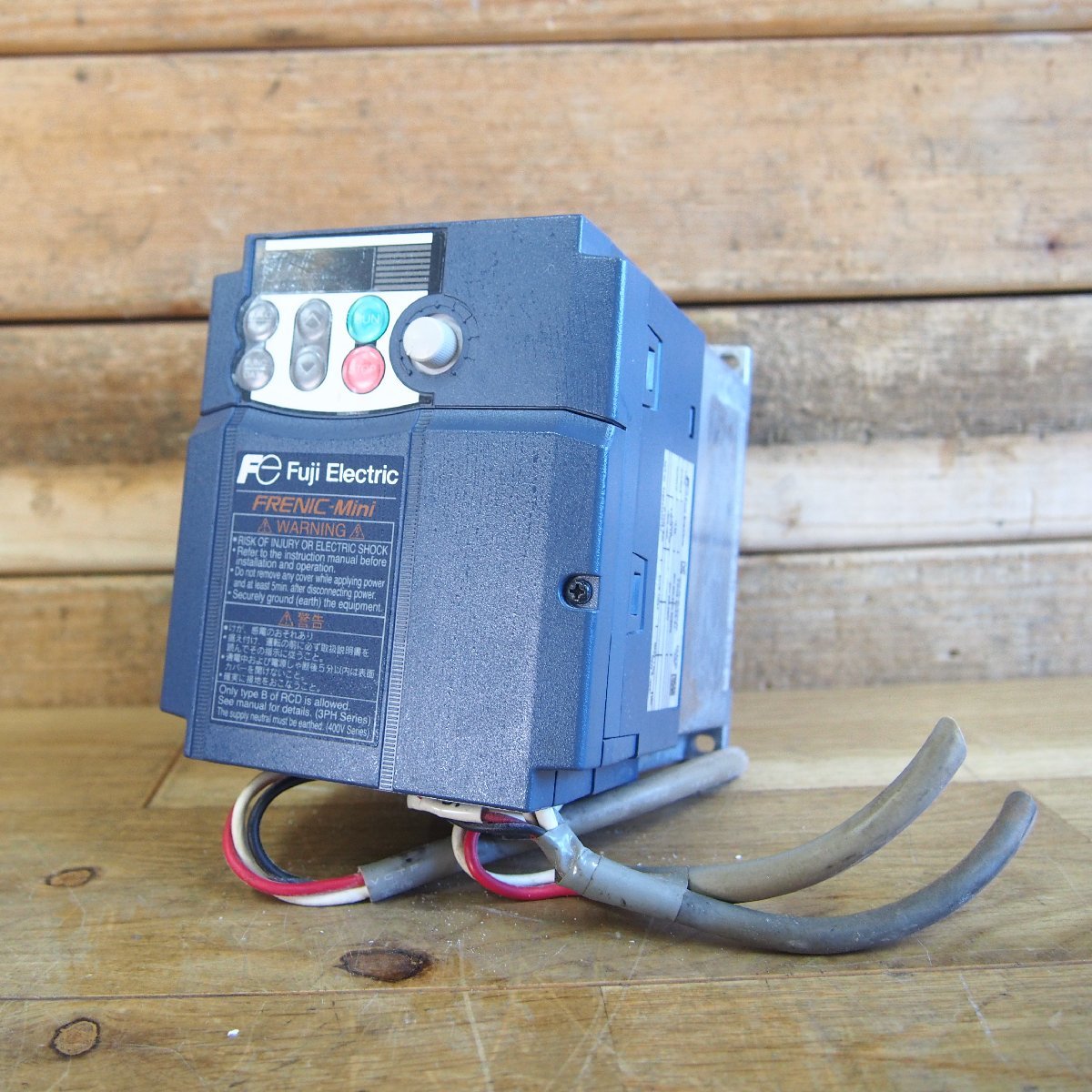 豊富な，格安 1Y Fuji Electric 富士電機 インバータ FRN2.2C22S-2J FRENIC-Mini(電材、配電用品)｜売買されたオークション情報、yahooの商品情報をアーカイブ公開 - オークファン その他