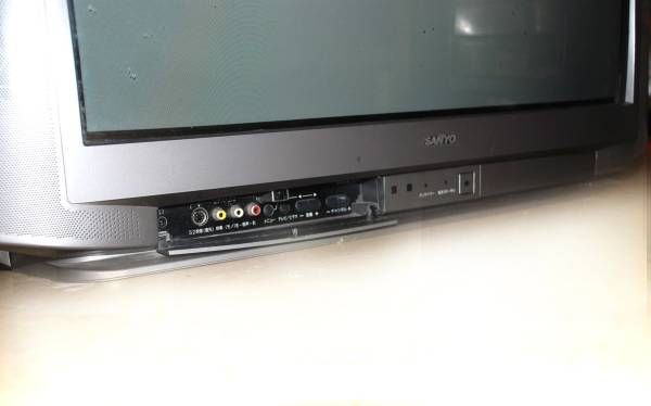 ブラウン管ワイドテレビ 型番 SANYO C-28W7(ブラウン管)｜売買された