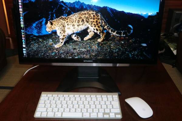 Mac book用三菱製モニター、キーボード、マウス他セット_1