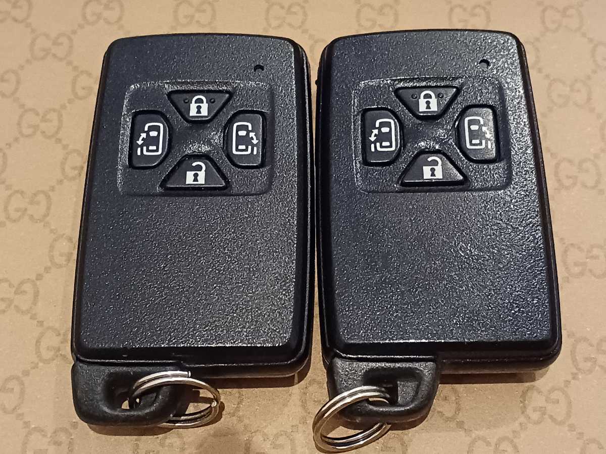 2個で！トヨタ純正　両側スライドボタン！エスティマACR50 スマートキー リモコン　ヴォクシー　ノア　ヴェルファイア アルファード yse