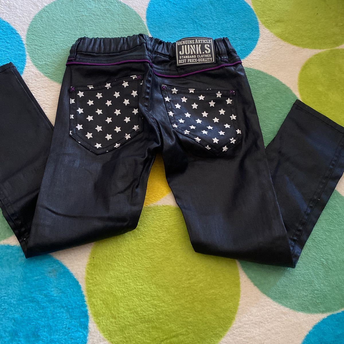 かっこいいパンツの値段と価格推移は 0件の売買情報を集計したかっこいいパンツの価格や価値の推移データを公開