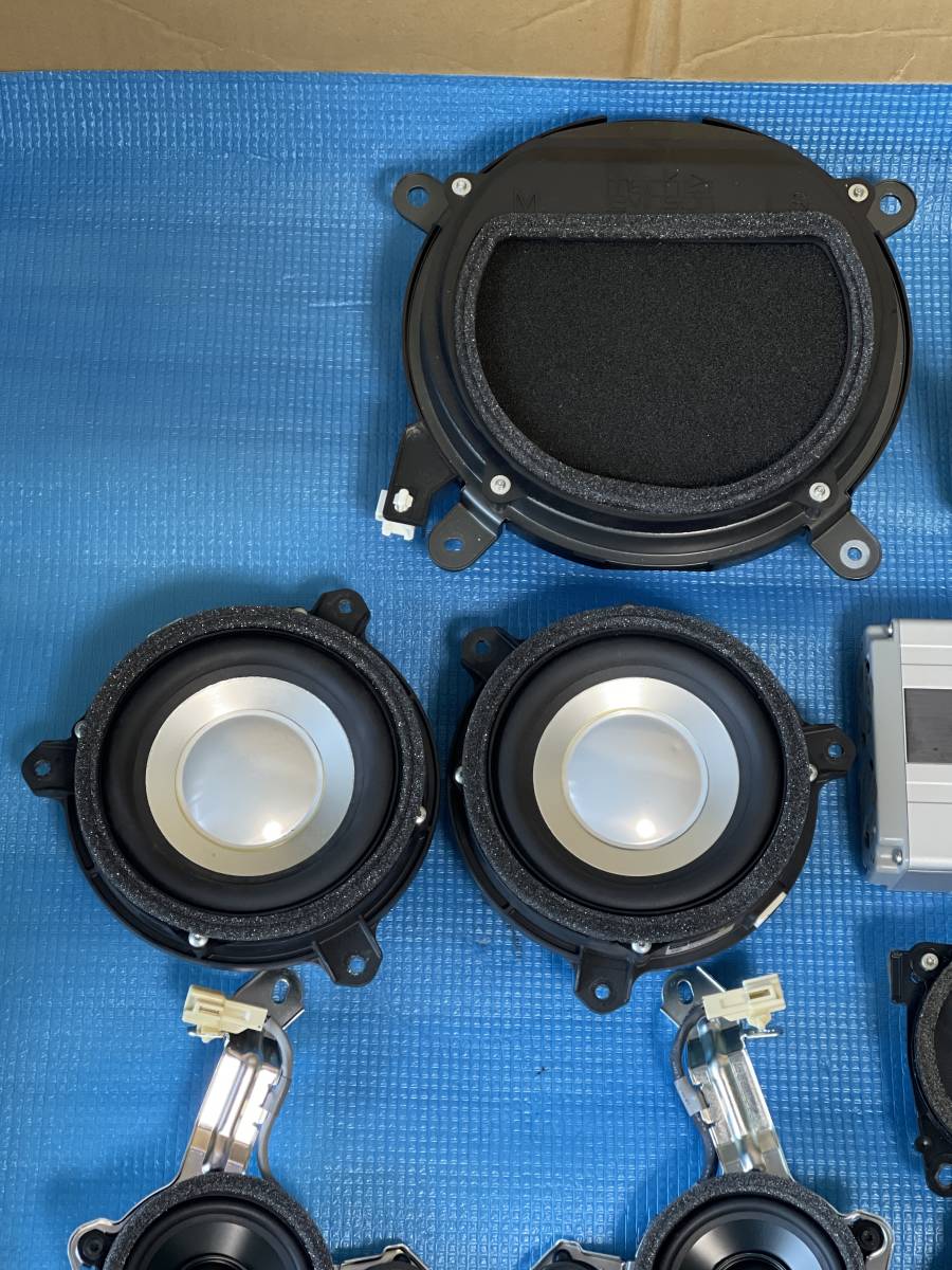 5) MARK LEVINSON 平成22年式 UVF46レクサスLS 600より取り外し純正 